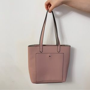 Core Life Pocket Tote